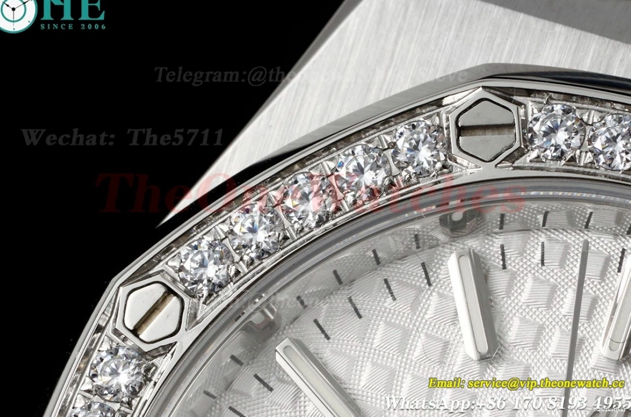 A5800 34mm White SS Oak 8F 77351 Diamonds SS Ladies Royal 0522